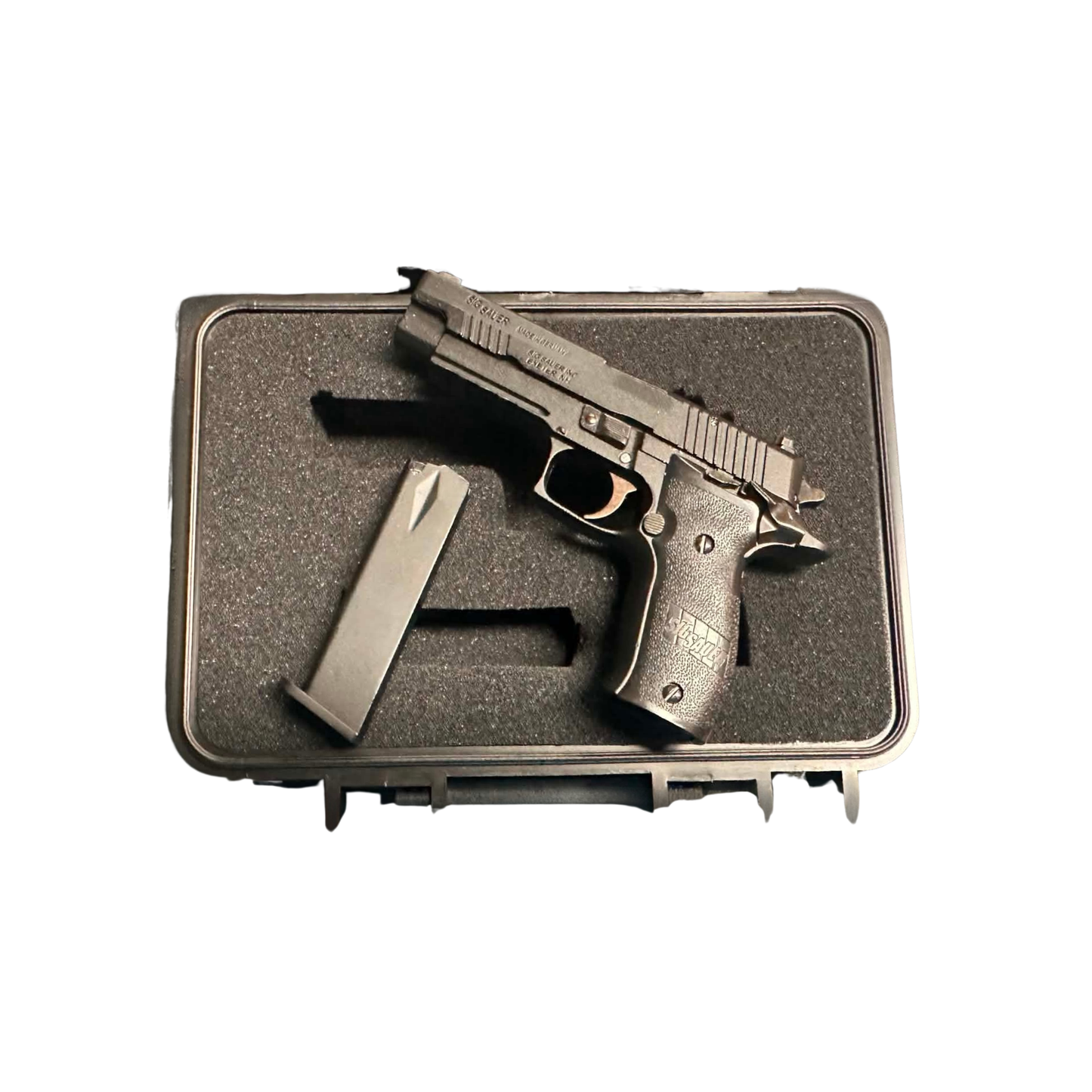 
                  
                    Alloy Empire SIG P226 Gen 5 Keyring
                  
                