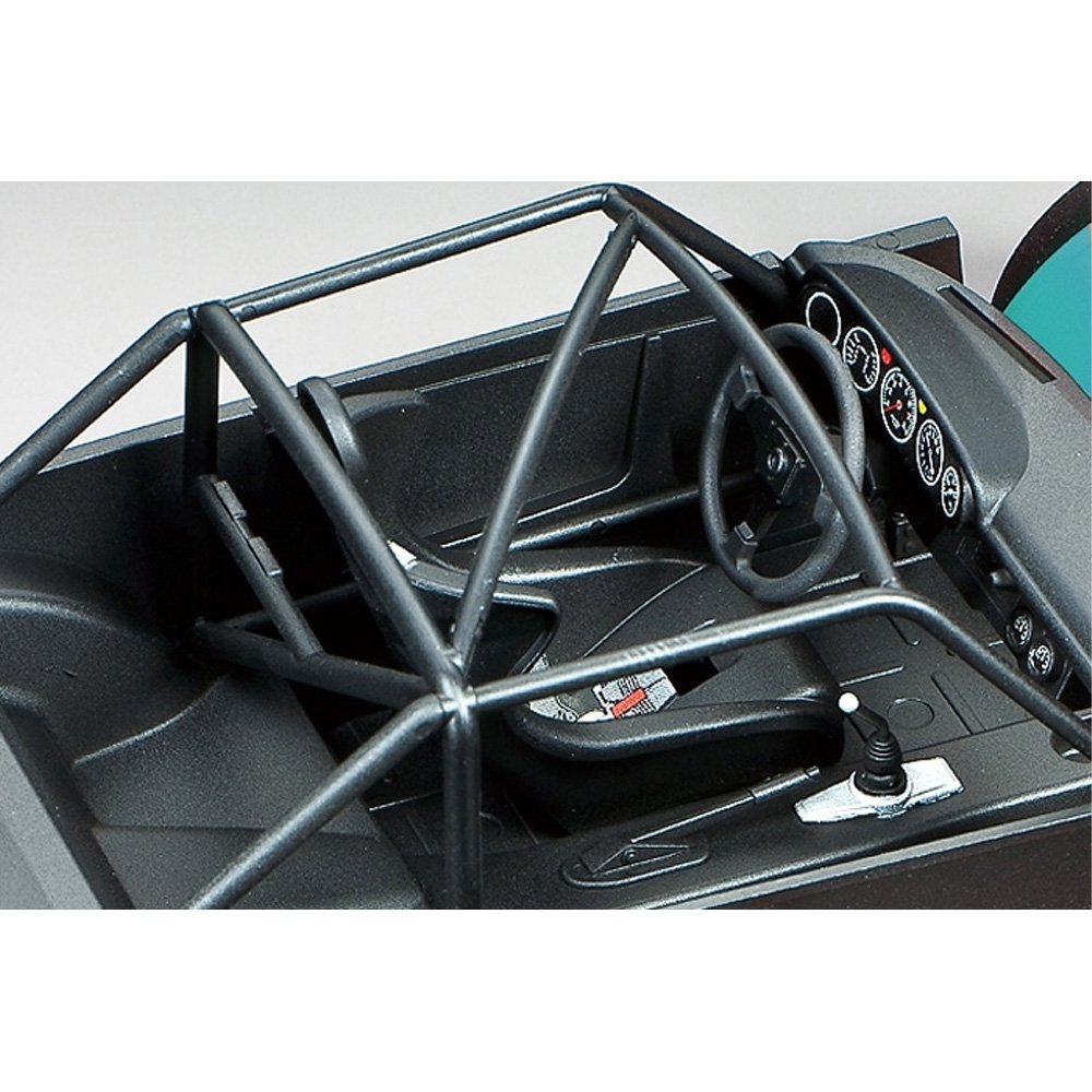 
                  
                    TAMIYA 1/24 PORSCHE 934 TURBO RSR VAILLANT
                  
                