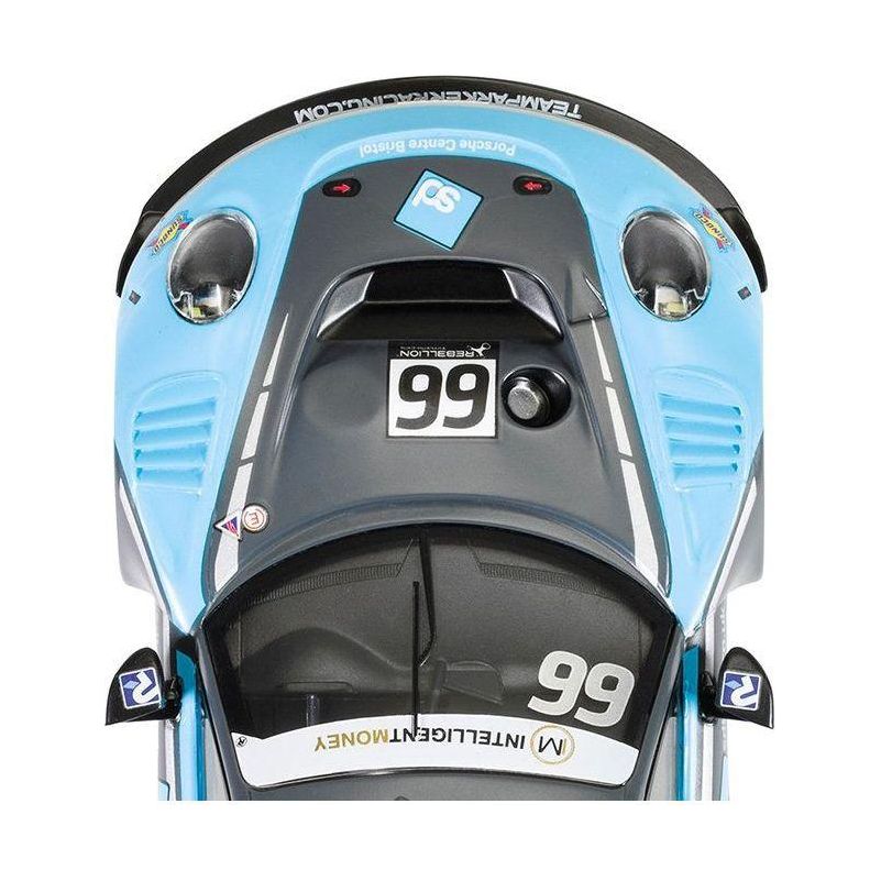 
                  
                    SCALEXTRIC PORSCHE 911 GT3 R - TEAM PARKER RACING - BRITISH GT 2022
                  
                