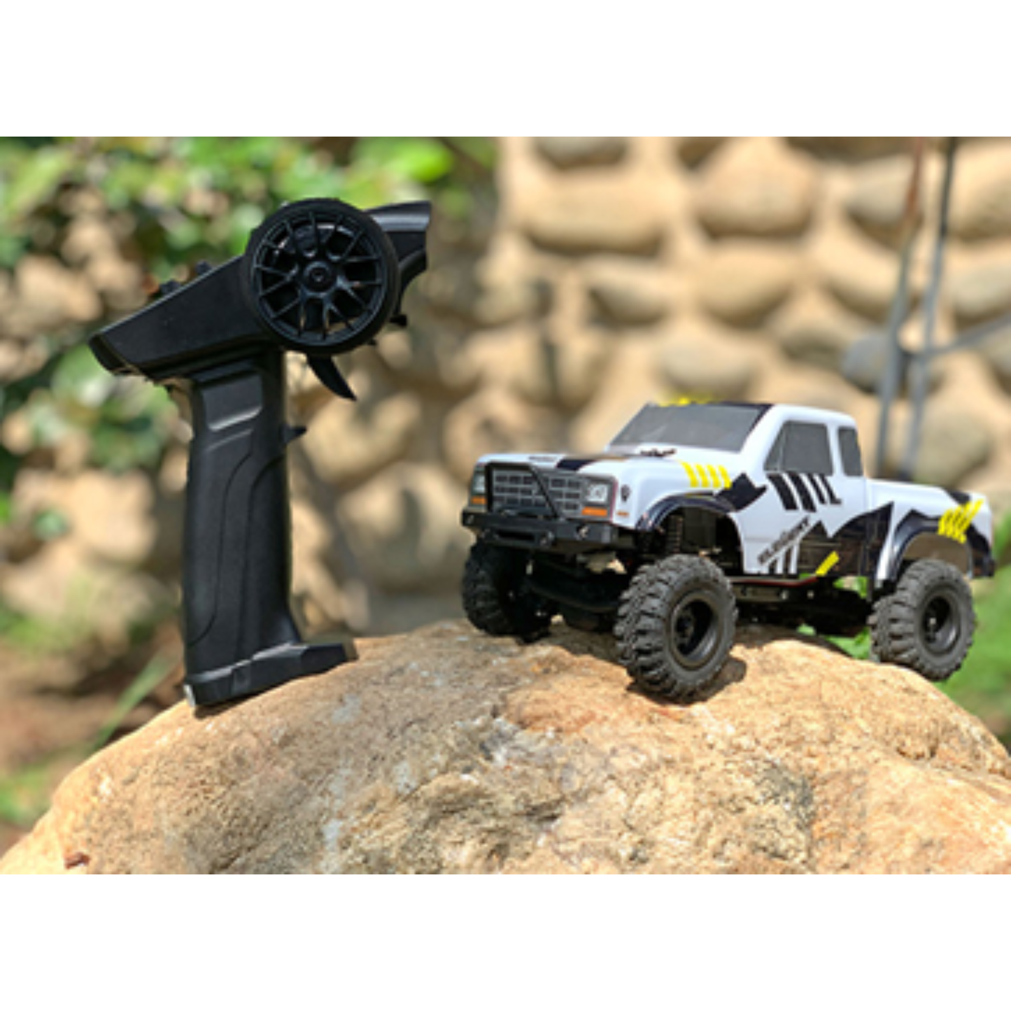 
                  
                    Enduro24 Crawler RTR, Sendero Trail Truck, red and blue
                  
                