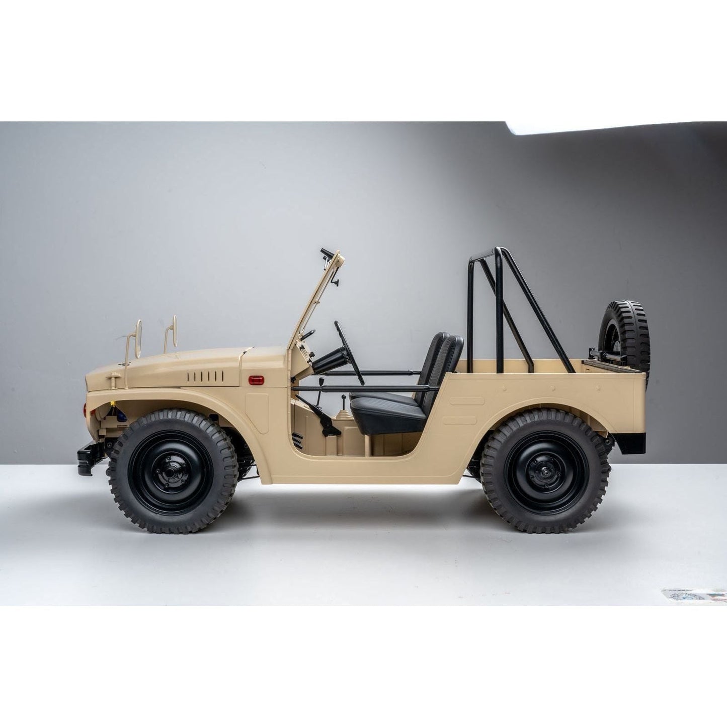 
                  
                    FMS 1:6 Jimny 1st Generation
                  
                